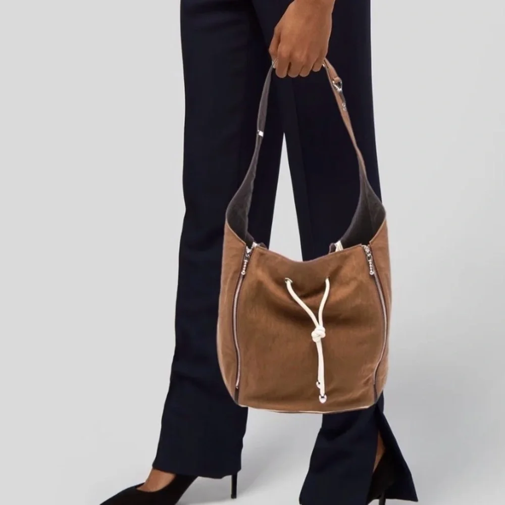 Tory Burch Women's Spaghetti Strap Zip Bucket Bag BOURBON VANILLA / French Cream
